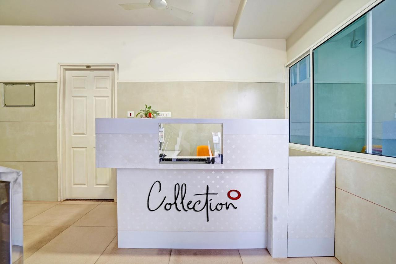 ホテル Collection O White House Pearl Kochi エクステリア 写真